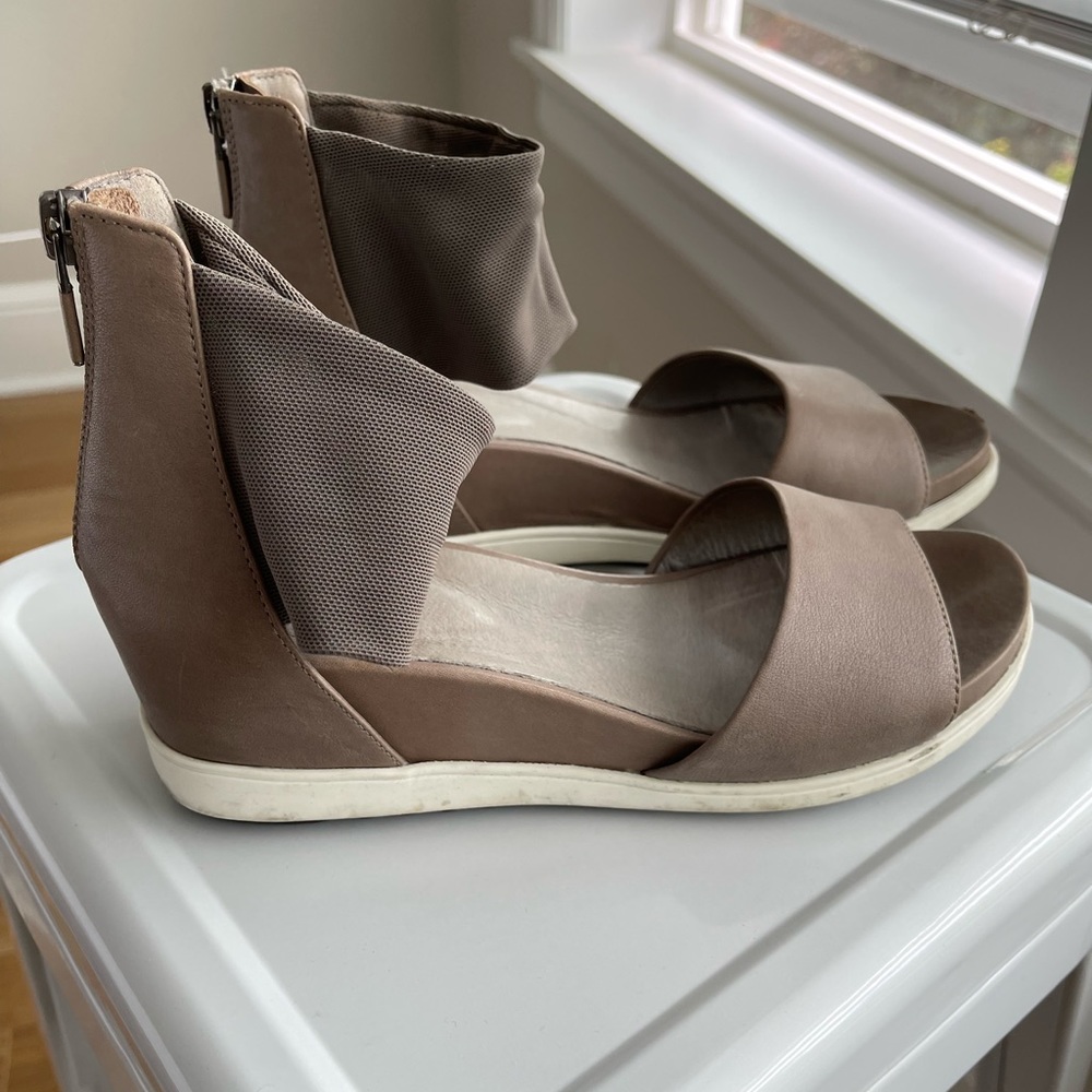 Eileen Fisher Sandal